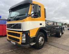 2002 Volvo FM9 260 6×2 Chassis Cab